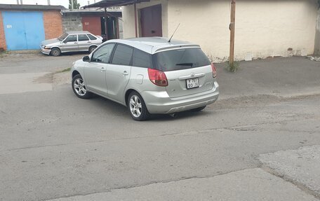 Toyota Matrix, 2002 год, 750 000 рублей, 2 фотография