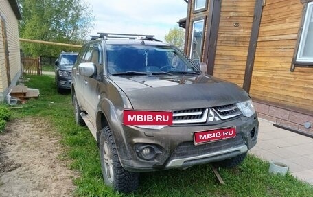 Mitsubishi Pajero Sport II рестайлинг, 2014 год, 1 600 000 рублей, 1 фотография