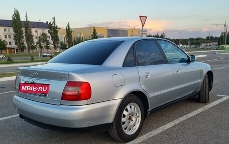 Audi A4, 1997 год, 420 000 рублей, 4 фотография