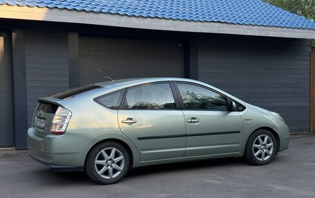 Toyota Prius, 2008 год, 790 000 рублей, 3 фотография