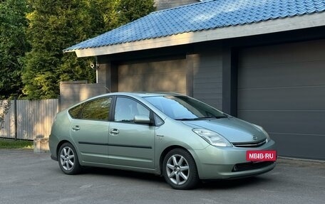 Toyota Prius, 2008 год, 790 000 рублей, 2 фотография