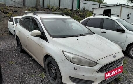 Ford Focus III, 2015 год, 950 000 рублей, 2 фотография
