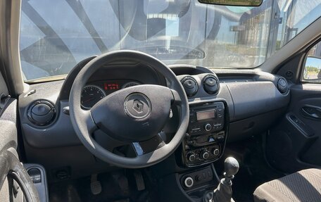 Renault Duster I рестайлинг, 2013 год, 850 000 рублей, 2 фотография