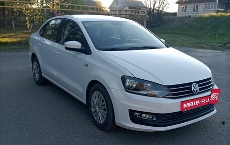 Volkswagen Polo VI (EU Market), 2015 год, 900 000 рублей, 3 фотография