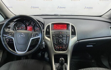 Opel Astra J, 2011 год, 840 000 рублей, 9 фотография