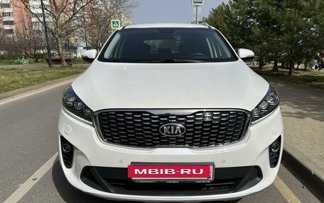 KIA Sorento III Prime рестайлинг, 2018 год, 3 690 000 рублей, 2 фотография