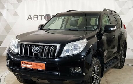 Toyota Land Cruiser Prado 150 рестайлинг 2, 2013 год, 3 049 000 рублей, 2 фотография