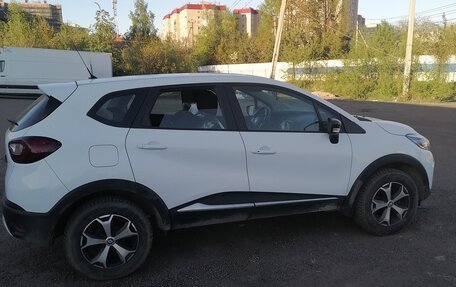 Renault Kaptur I рестайлинг, 2018 год, 1 150 000 рублей, 2 фотография