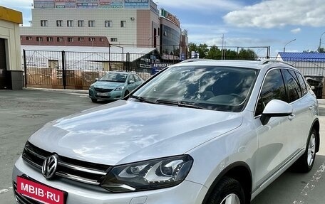 Volkswagen Touareg III, 2013 год, 3 150 000 рублей, 2 фотография