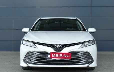 Toyota Camry, 2020 год, 3 584 000 рублей, 2 фотография