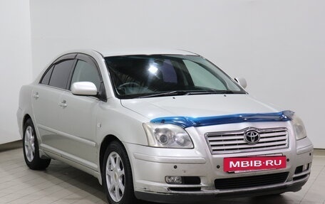 Toyota Avensis III рестайлинг, 2003 год, 715 000 рублей, 3 фотография