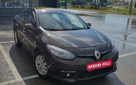 Renault Fluence I, 2013 год, 800 000 рублей, 2 фотография