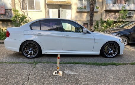 BMW 3 серия, 2010 год, 2 090 000 рублей, 2 фотография