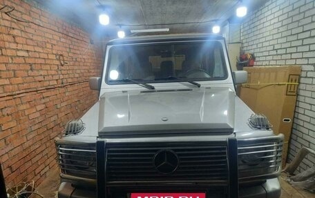 Mercedes-Benz G-Класс W463 рестайлинг _ii, 1997 год, 2 600 000 рублей, 3 фотография