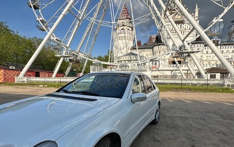 Mercedes-Benz C-Класс, 2004 год, 600 000 рублей, 3 фотография