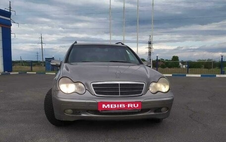 Mercedes-Benz C-Класс, 2004 год, 390 000 рублей, 2 фотография