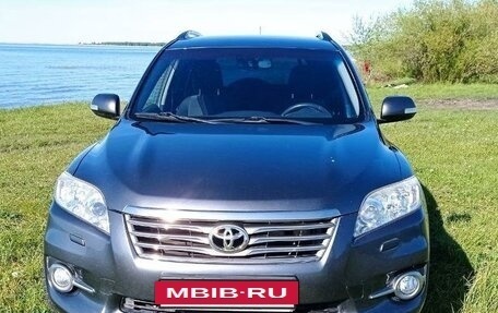 Toyota RAV4, 2012 год, 1 800 000 рублей, 2 фотография