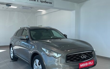 Infiniti FX II, 2011 год, 1 900 000 рублей, 3 фотография