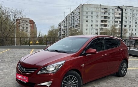 Hyundai Solaris II рестайлинг, 2015 год, 1 270 000 рублей, 2 фотография