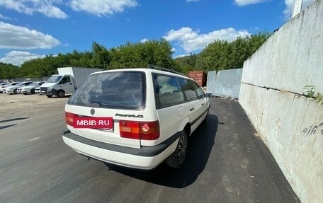 Volkswagen Passat B4, 1996 год, 240 000 рублей, 5 фотография