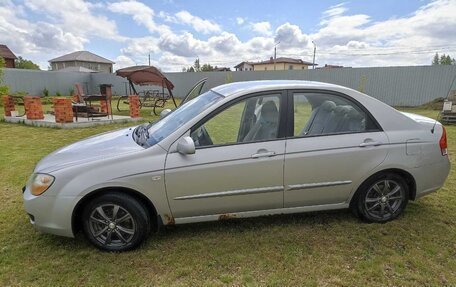 KIA Cerato I, 2006 год, 650 000 рублей, 3 фотография