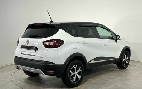 Renault Kaptur I рестайлинг, 2021 год, 2 100 000 рублей, 4 фотография