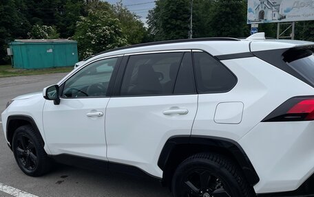 Toyota RAV4, 2019 год, 2 850 000 рублей, 7 фотография