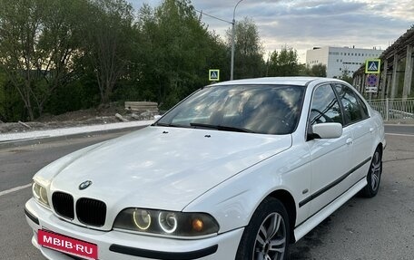 BMW 5 серия, 1996 год, 550 000 рублей, 3 фотография