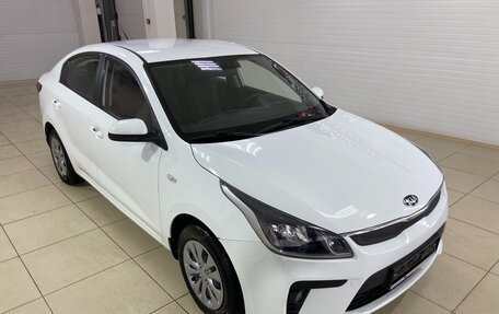 KIA Rio IV, 2020 год, 1 270 000 рублей, 2 фотография