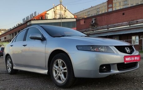 Honda Accord VII рестайлинг, 2004 год, 740 000 рублей, 3 фотография