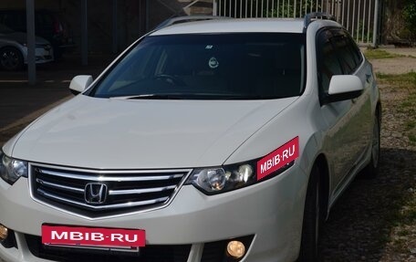 Honda Accord VIII рестайлинг, 2010 год, 1 560 000 рублей, 3 фотография