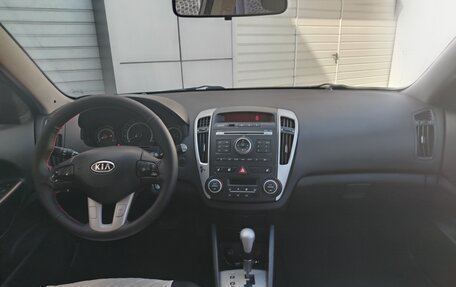 KIA cee'd I рестайлинг, 2010 год, 803 000 рублей, 5 фотография