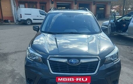 Subaru Forester, 2018 год, 2 450 000 рублей, 2 фотография