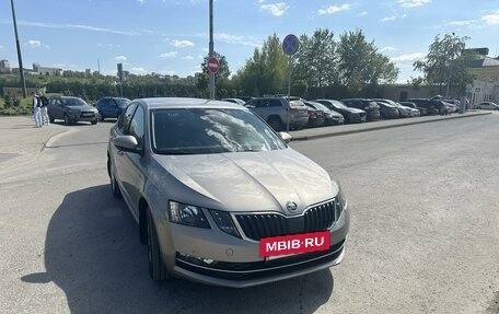 Skoda Octavia, 2019 год, 1 850 000 рублей, 3 фотография