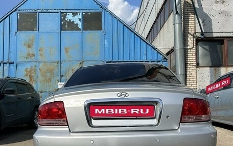 Hyundai Sonata IV рестайлинг, 2003 год, 570 000 рублей, 5 фотография