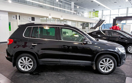 Volkswagen Tiguan I, 2011 год, 1 335 000 рублей, 4 фотография
