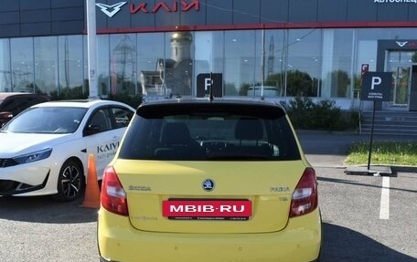 Skoda Fabia II, 2013 год, 899 000 рублей, 4 фотография