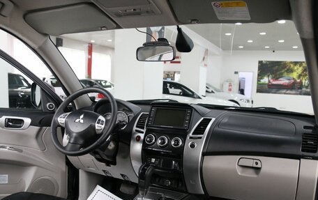 Mitsubishi Pajero Sport II рестайлинг, 2012 год, 1 499 000 рублей, 5 фотография