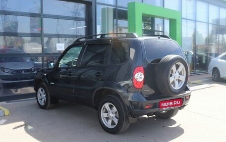 Chevrolet Niva I рестайлинг, 2015 год, 669 000 рублей, 4 фотография