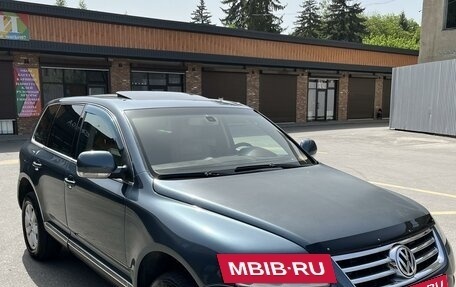 Volkswagen Touareg III, 2004 год, 880 000 рублей, 3 фотография