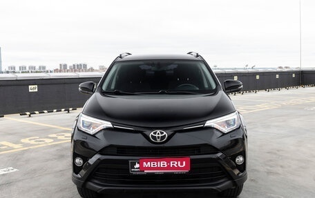 Toyota RAV4, 2018 год, 2 949 000 рублей, 2 фотография