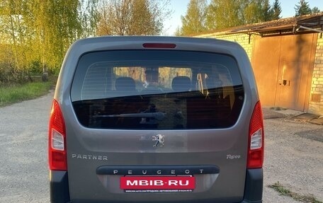 Peugeot Partner II рестайлинг 2, 2012 год, 990 000 рублей, 5 фотография