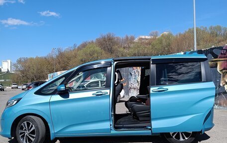 Honda Freed II, 2017 год, 1 798 000 рублей, 4 фотография