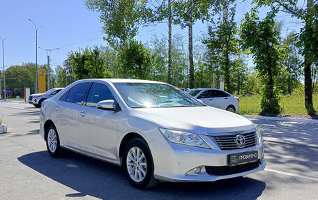 Toyota Camry, 2013 год, 1 835 000 рублей, 3 фотография