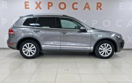 Volkswagen Touareg III, 2011 год, 2 347 000 рублей, 11 фотография