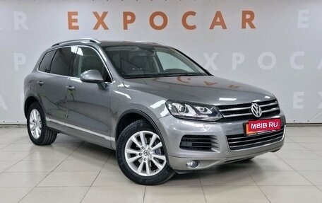 Volkswagen Touareg III, 2011 год, 2 347 000 рублей, 2 фотография