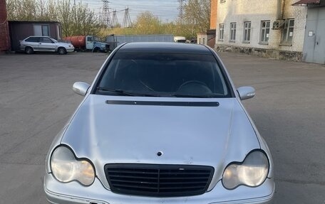 Mercedes-Benz C-Класс, 2001 год, 440 000 рублей, 2 фотография