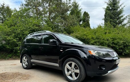 Mitsubishi Outlander III рестайлинг 3, 2007 год, 1 275 000 рублей, 2 фотография