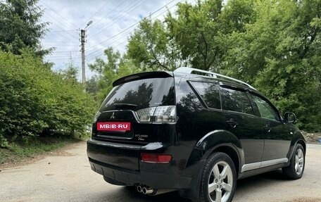 Mitsubishi Outlander III рестайлинг 3, 2007 год, 1 275 000 рублей, 4 фотография