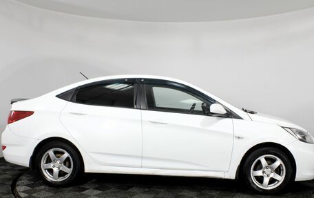 Hyundai Solaris II рестайлинг, 2011 год, 580 000 рублей, 4 фотография